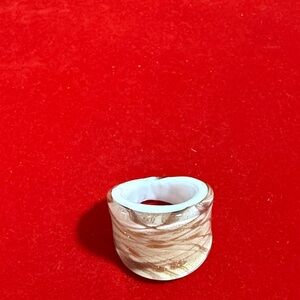 Stylish Swirled Tan and White Ring